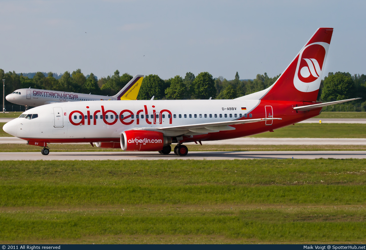 Photo of D-ABBV - Boeing 737-7Q8 operated by Air Berlin