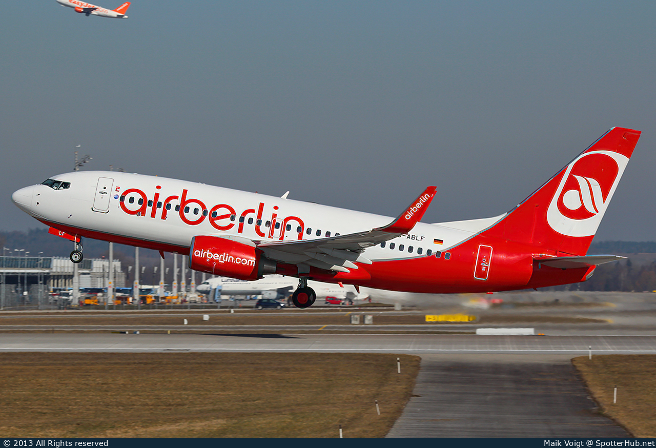 Photo of D-ABLF - Boeing 737-76J operated by Air Berlin