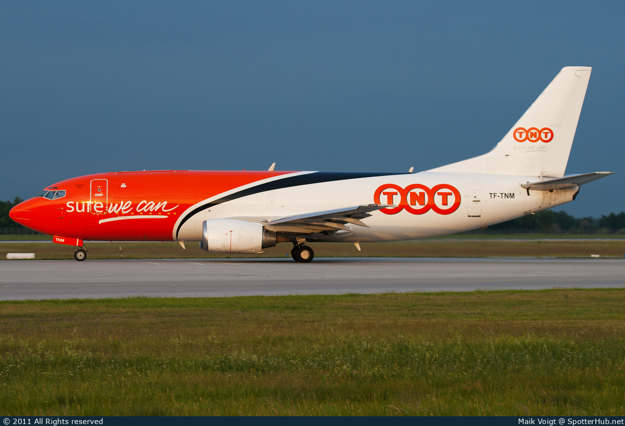 Photo of TF-TNM - Boeing 737-34S(BDSF) operated by TNT Airways (opb Bluebird Cargo)