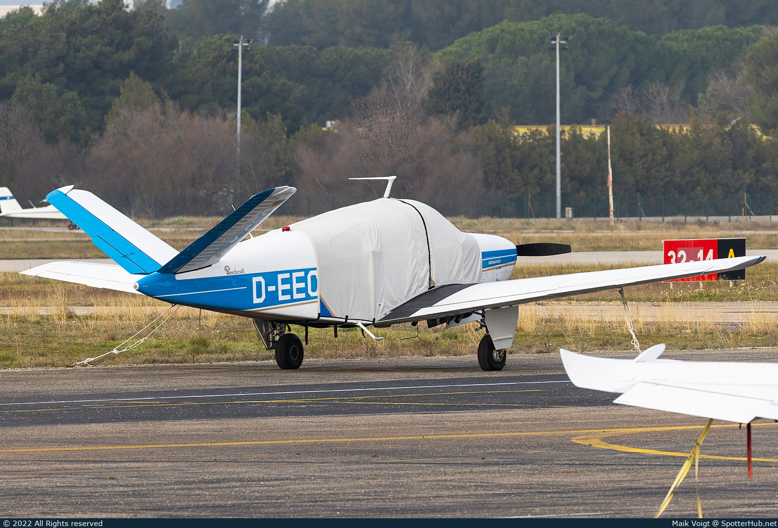 Photo of D-EECA - Beechcraft V35B Bonanza operated by Private