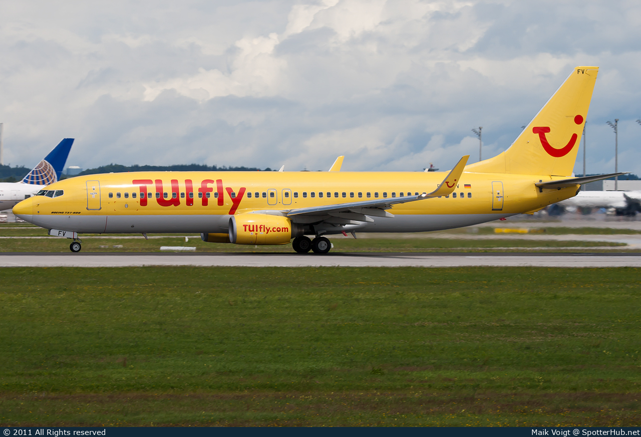 Photo of D-AHFV - Boeing 737-8K5 operated by TUIfly