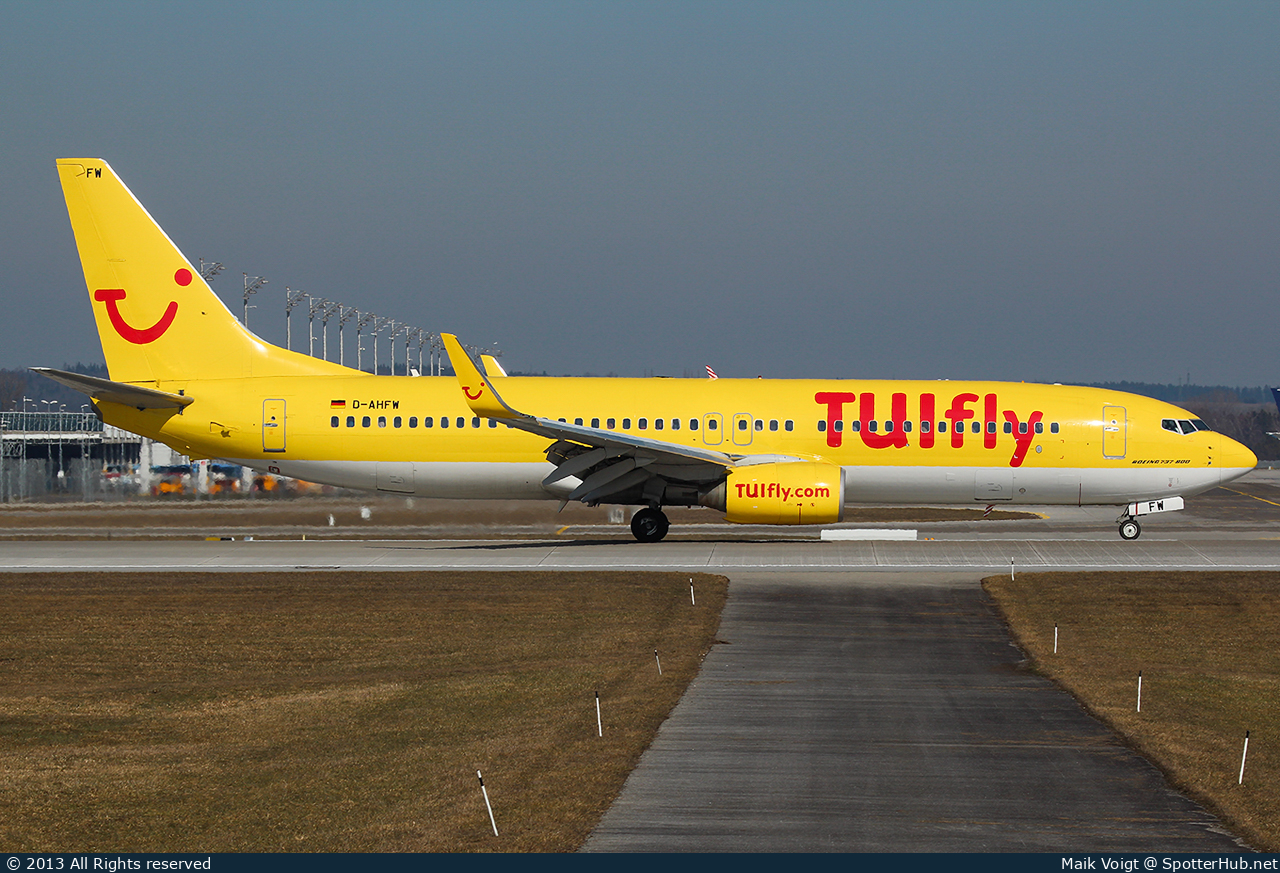 Photo of D-AHFW - Boeing 737-8K5 operated by TUIfly