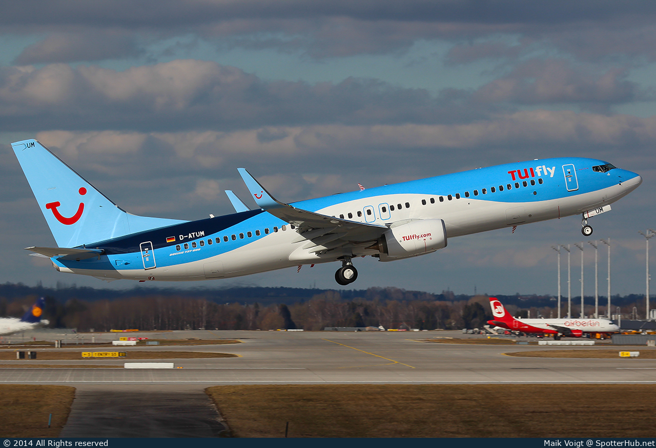 Photo of D-ATUM - Boeing 737-8K5 operated by TUIfly