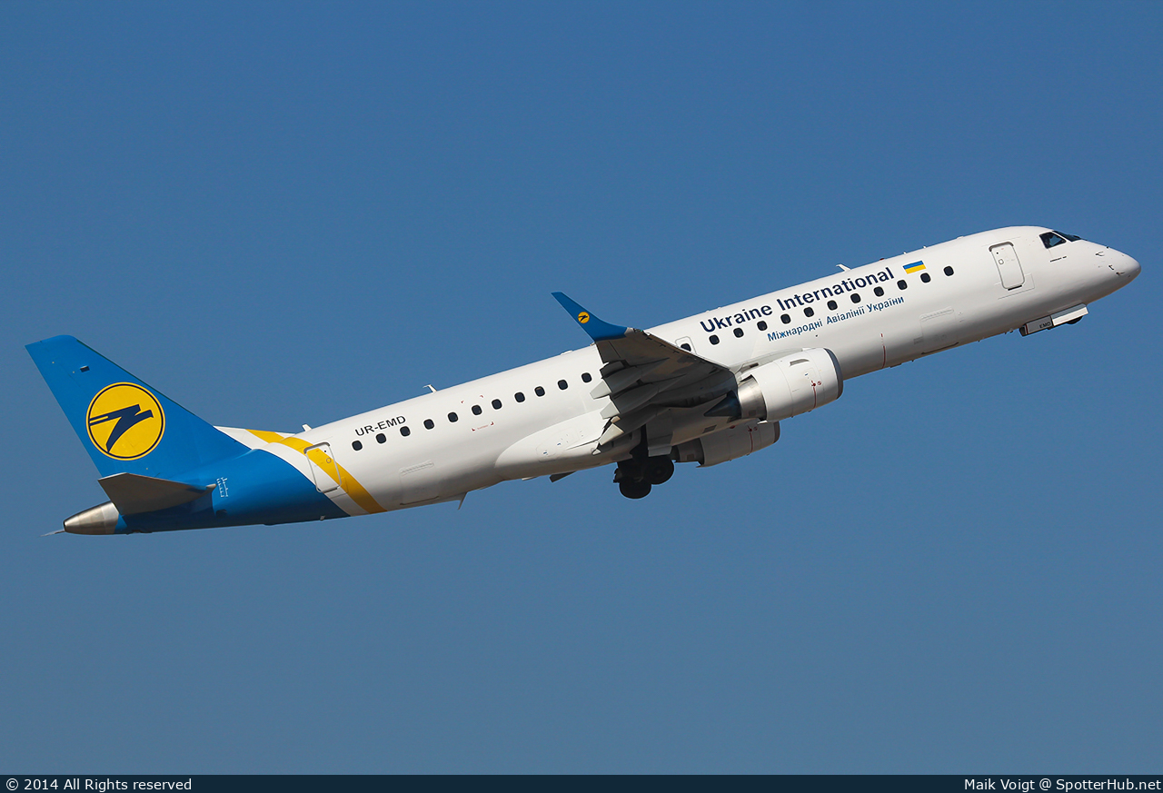 Photo of UR-EMD - Embraer ERJ-190LR operated by Ukraine International Airlines