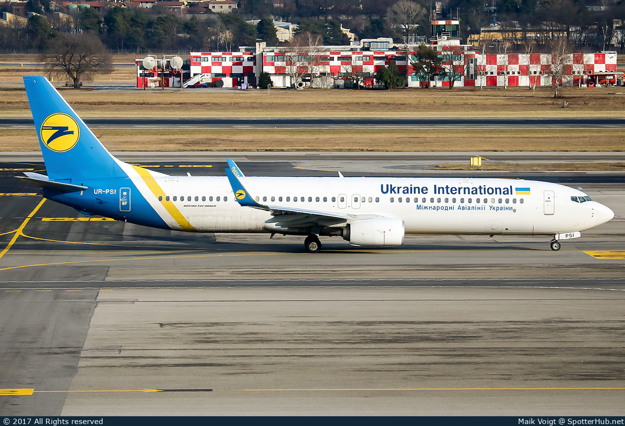 Photo of UR-PSI - Boeing 737-9KV(ER) operated by Ukraine International Airlines
