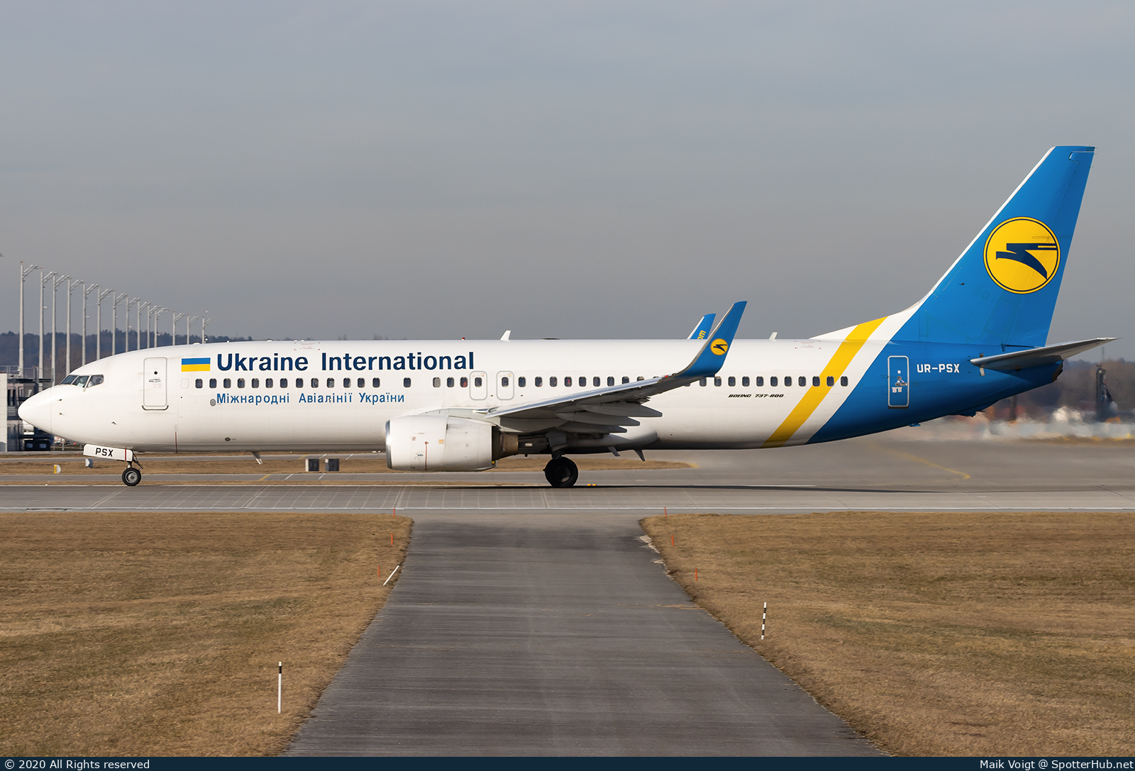 Photo of UR-PSX - Boeing 737-8EH operated by Ukraine International Airlines