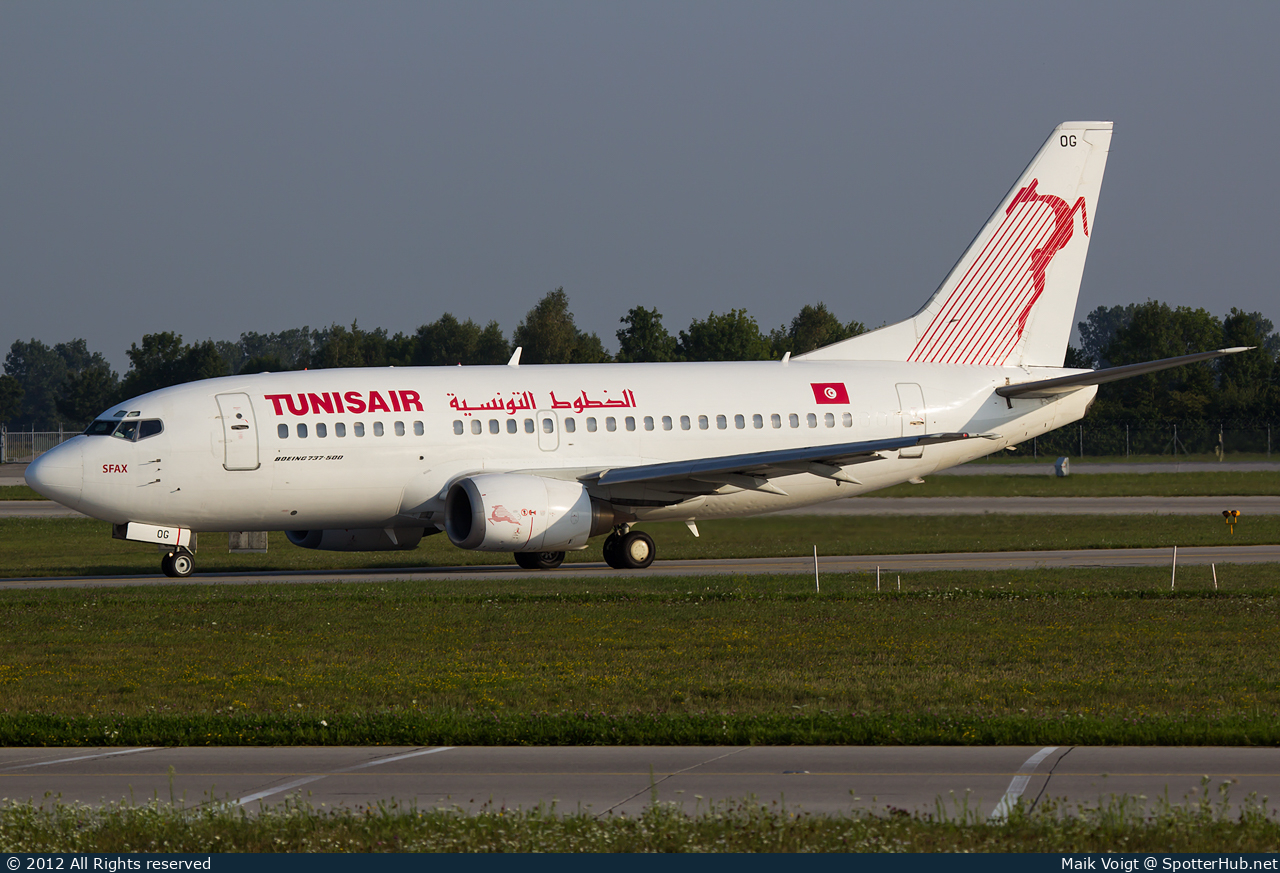 Photo of TS-IOG - Boeing 737-5H3 operated by Tunisair