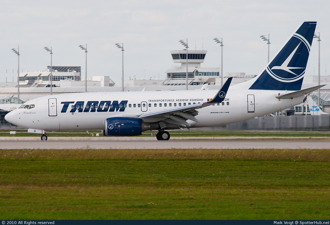 Photo of YR-BGH - Boeing 737-78J operated by Tarom - Romanian Air Transport