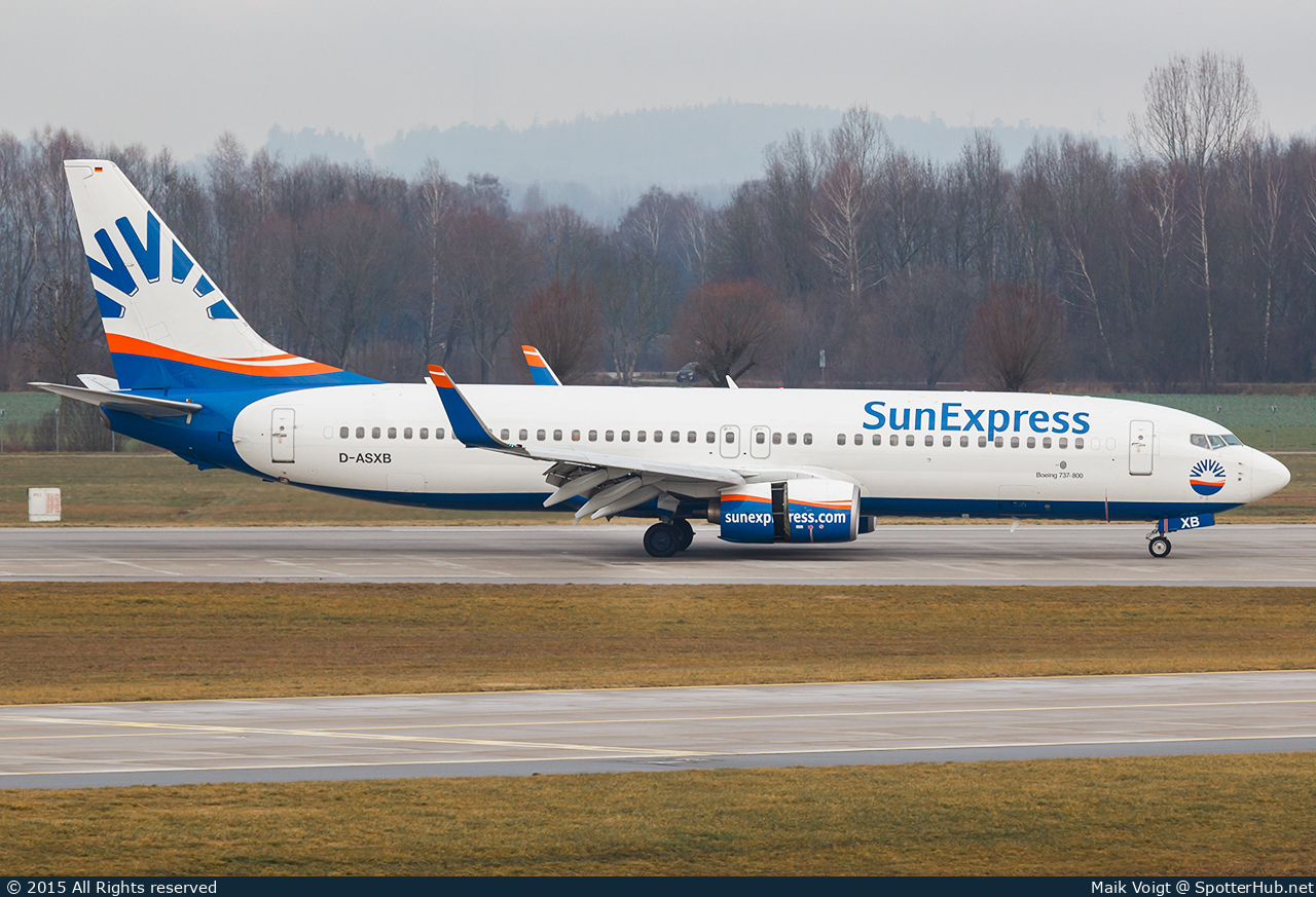Photo of D-ASXD - Boeing 737-8AS operated by SunExpress Germany