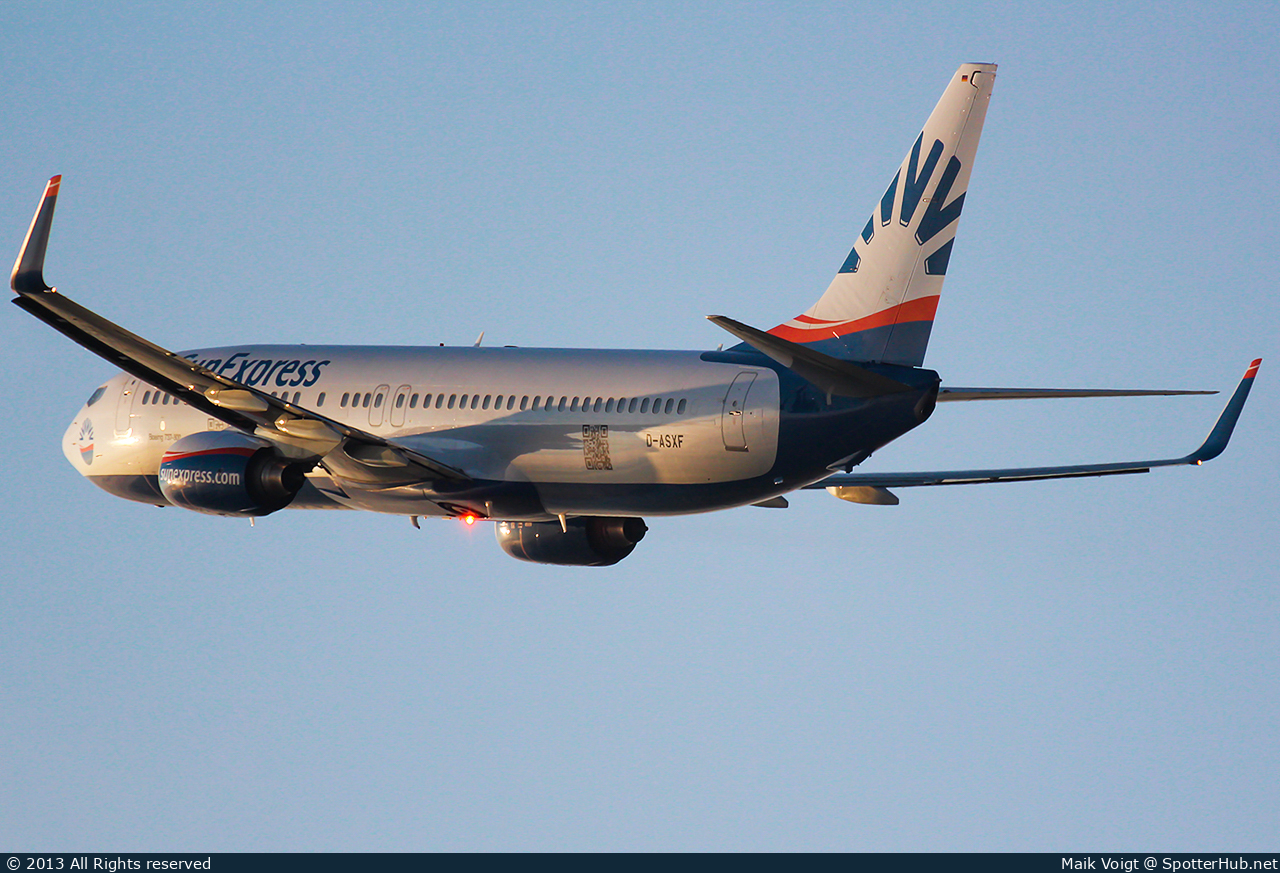 Photo of D-ASXF - Boeing 737-8AS operated by SunExpress Germany