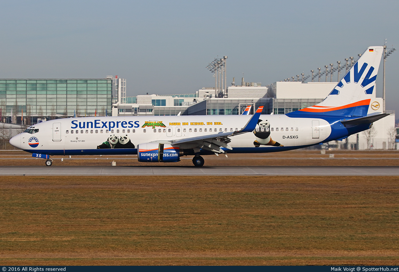 Photo of D-ASXG - Boeing 737-8CX operated by SunExpress Germany