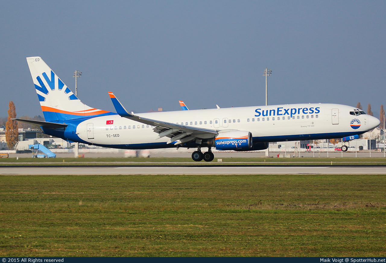 Photo of TC-SED - Boeing 737-8CX operated by SunExpress