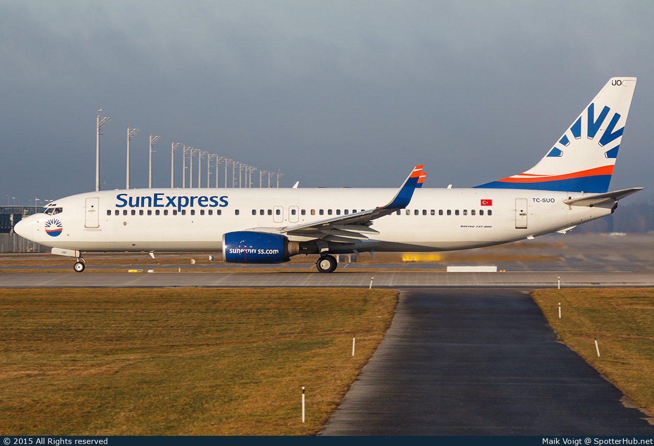 Photo of TC-SUO - Boeing 737-86Q operated by SunExpress