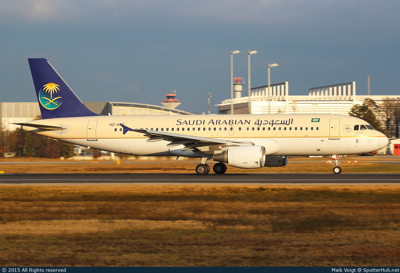 Photo of HZ-ASD - Airbus A320-214 operated by Saudi Arabian Airlines