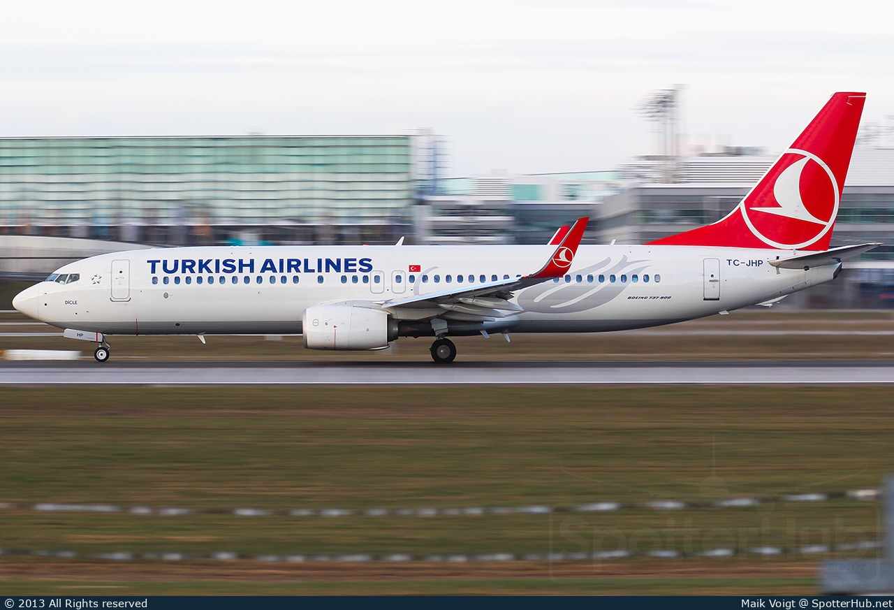Photo of TC-JHP - Boeing 737-8F2 operated by Turkish Airlines