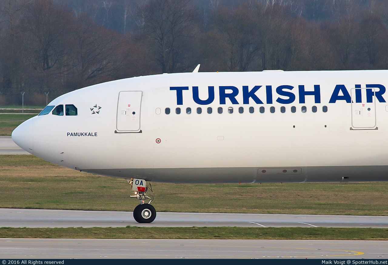 Photo of TC-JOA - Airbus A330-303 operated by Turkish Airlines