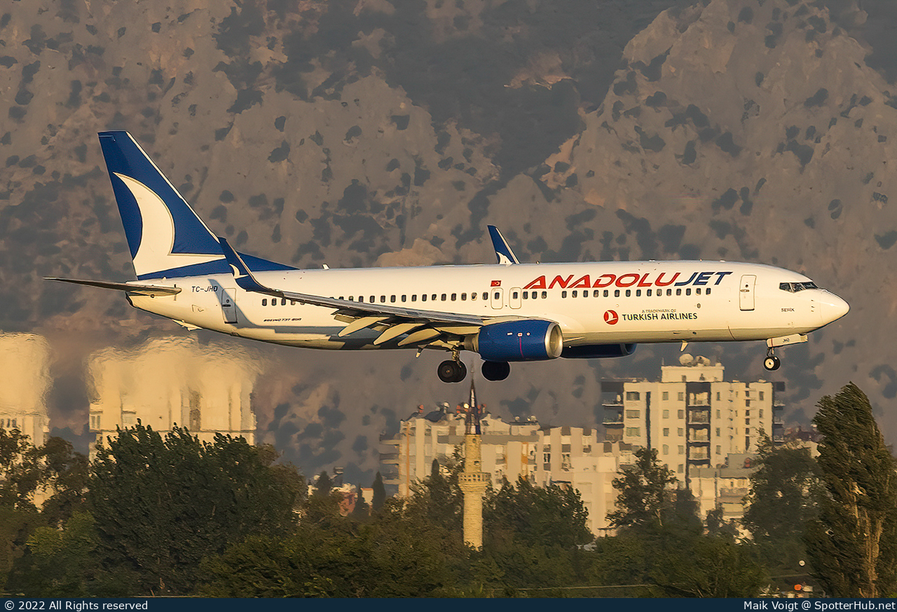 Photo of TC-JHD - Boeing 737-8F2 operated by AnadoluJet