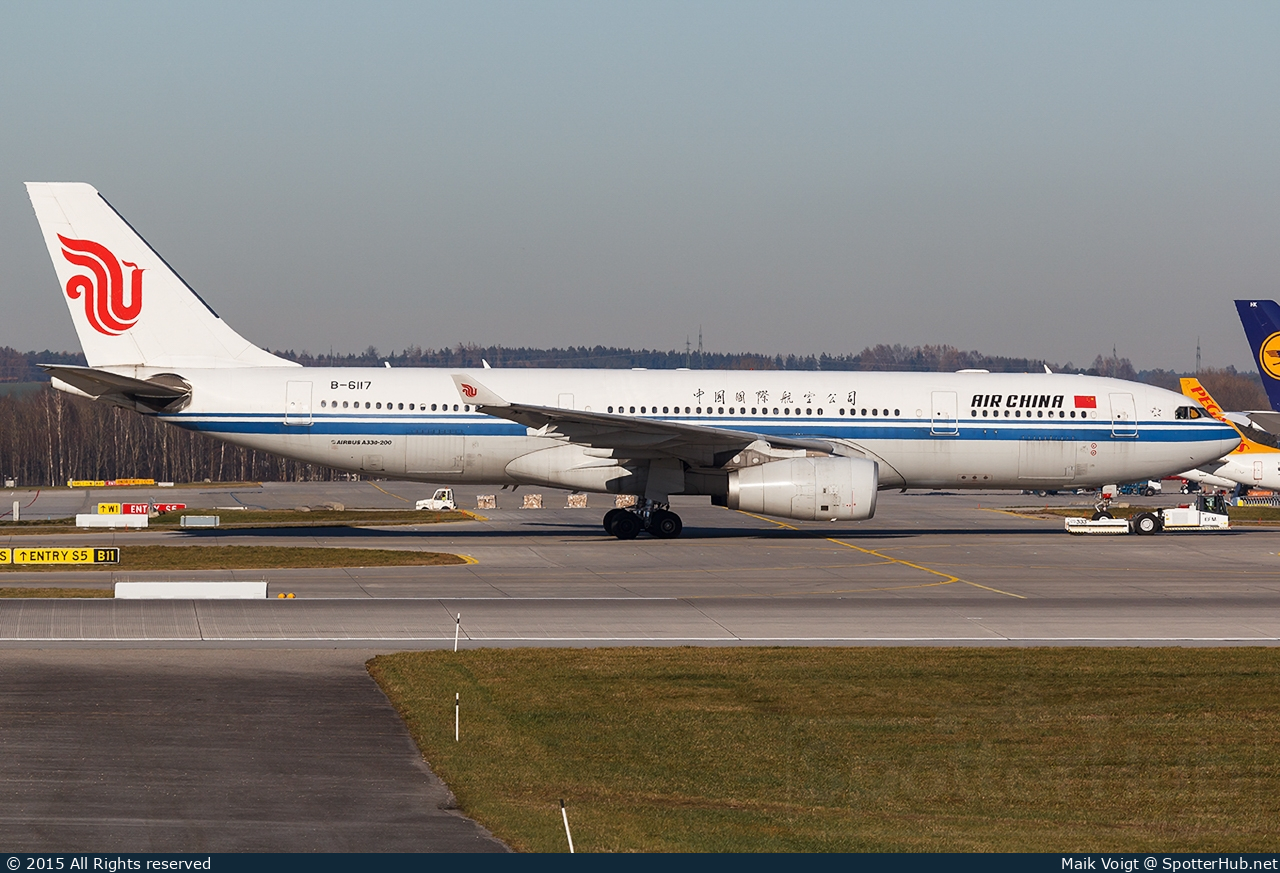 Photo of B-6117 - Airbus A330-243 operated by Air China