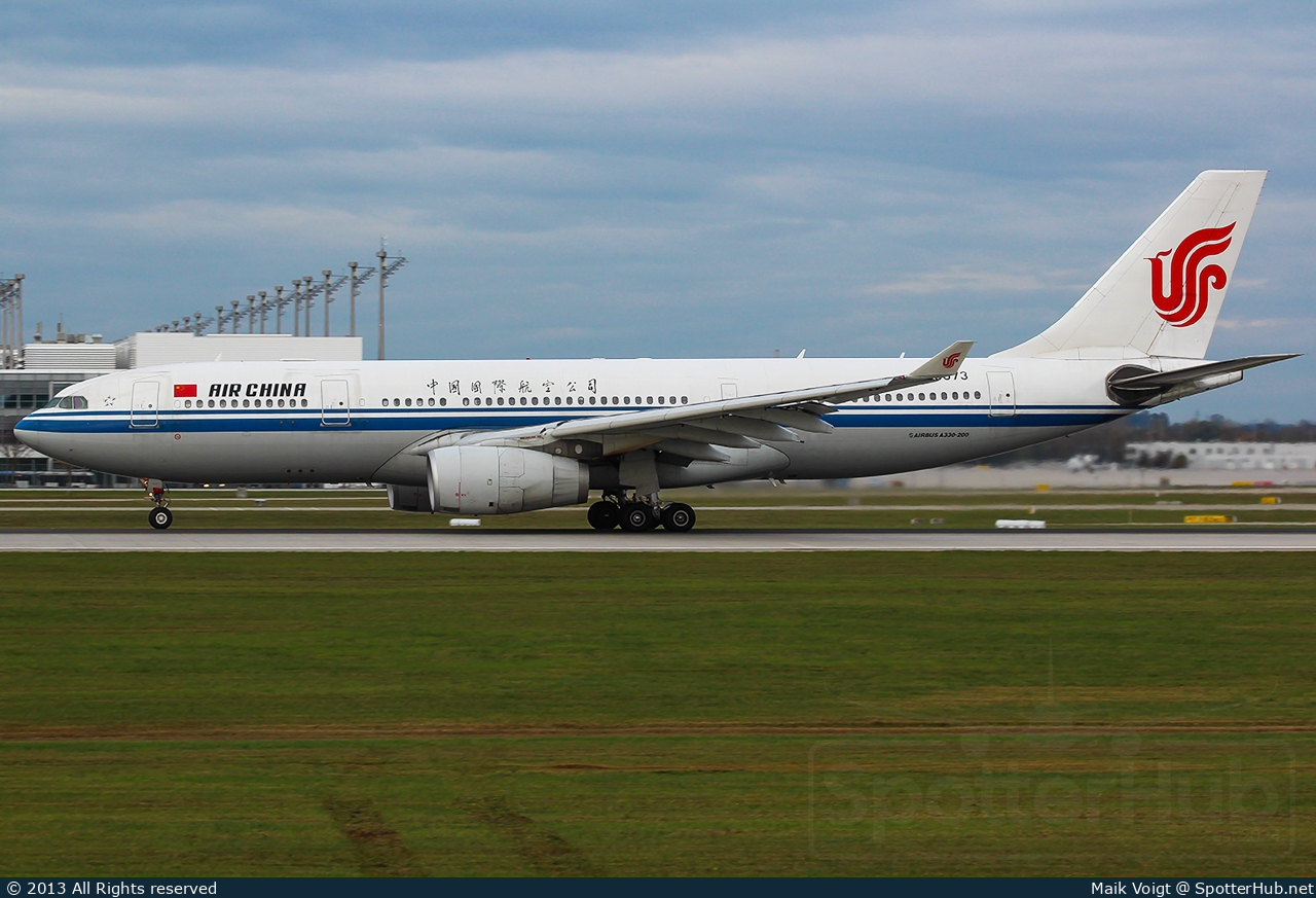 Photo of B-6073 - Airbus A330-243 operated by Air China