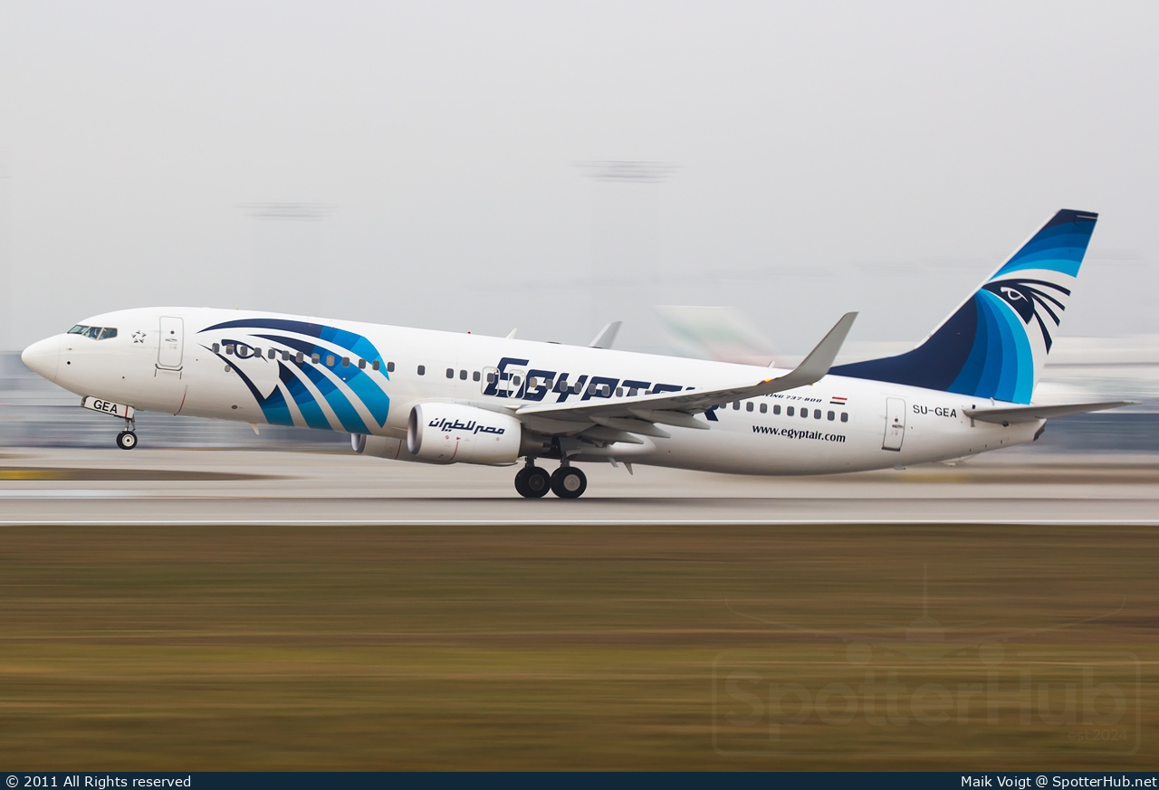 Photo of SU-GEA - Boeing 737-866 operated by Egyptair