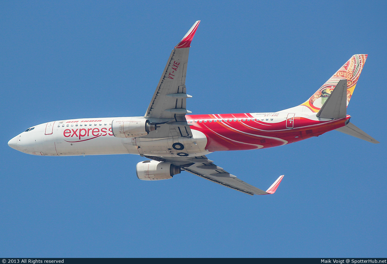 Photo of VT-AXE - Boeing 737-8Q8 operated by Air India Express