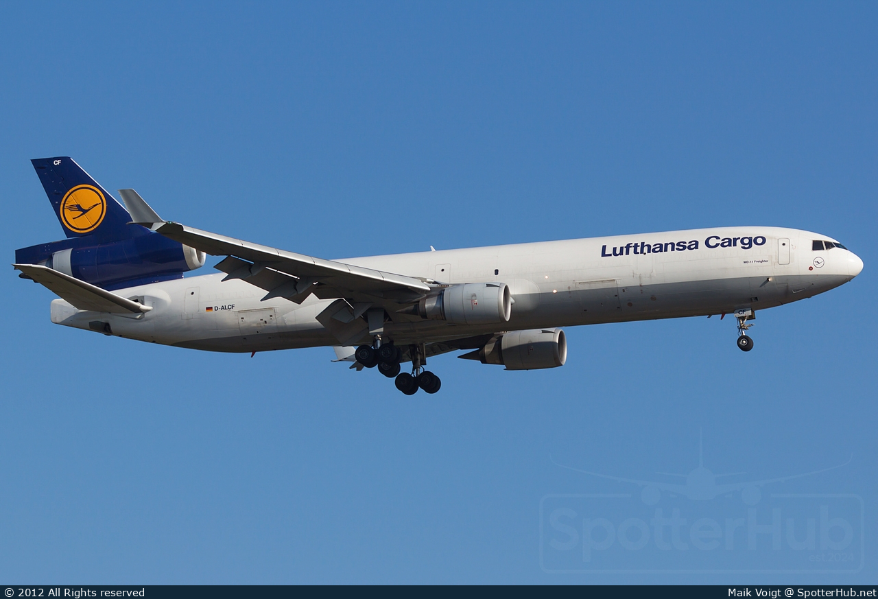Photo of D-ALCF - McDonnell Douglas MD-11(F) operated by Lufthansa Cargo