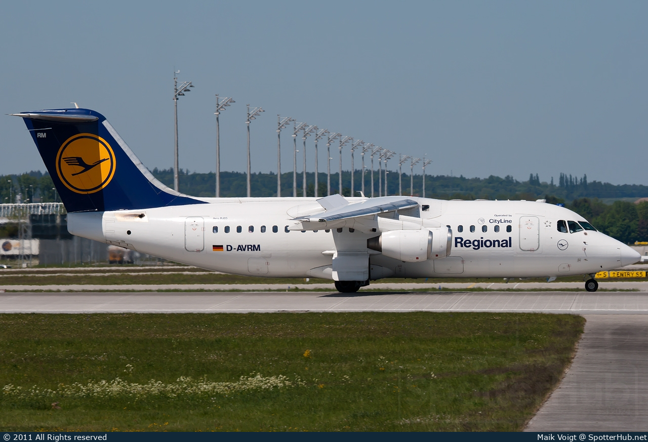 Photo of D-AVRM - British Aerospace Avro RJ85 operated by Lufthansa CityLine