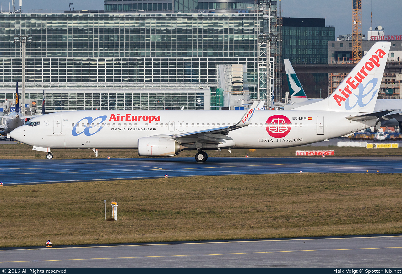 Photo of EC-LPR - Boeing 737-85P operated by Air Europa