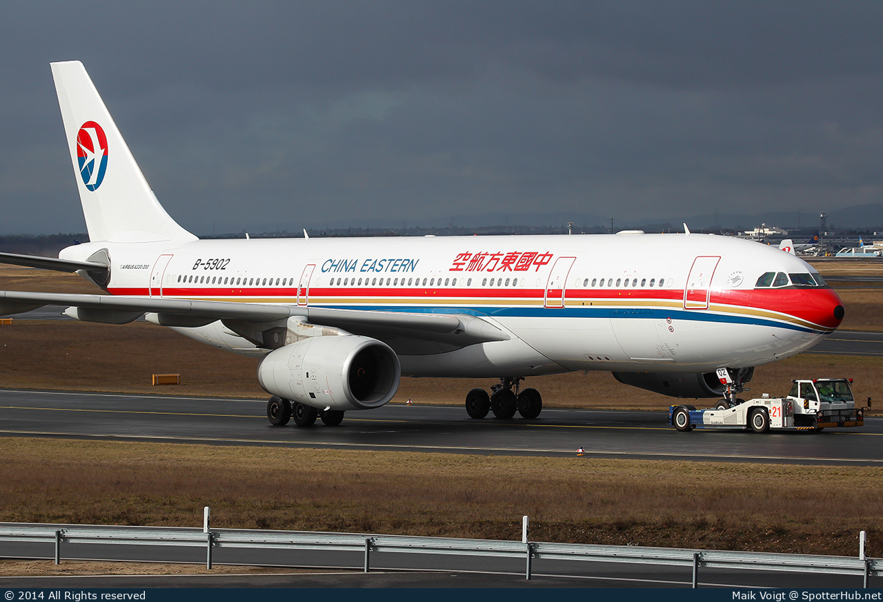 Photo of B-5902 - Airbus A330-243 operated by China Eastern Airlines