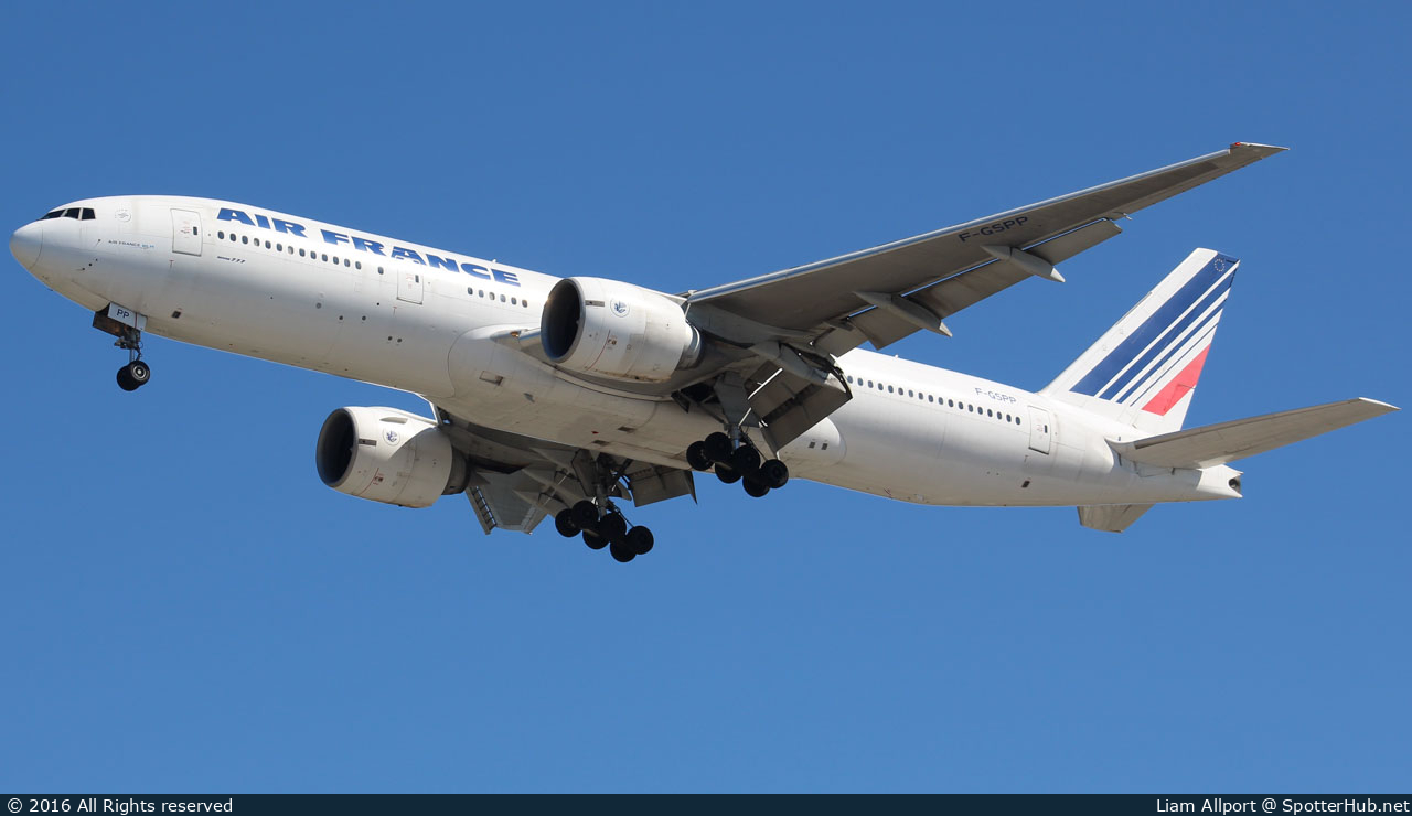 Photo of F-GSPP - Boeing 777-228(ER) operated by Air France