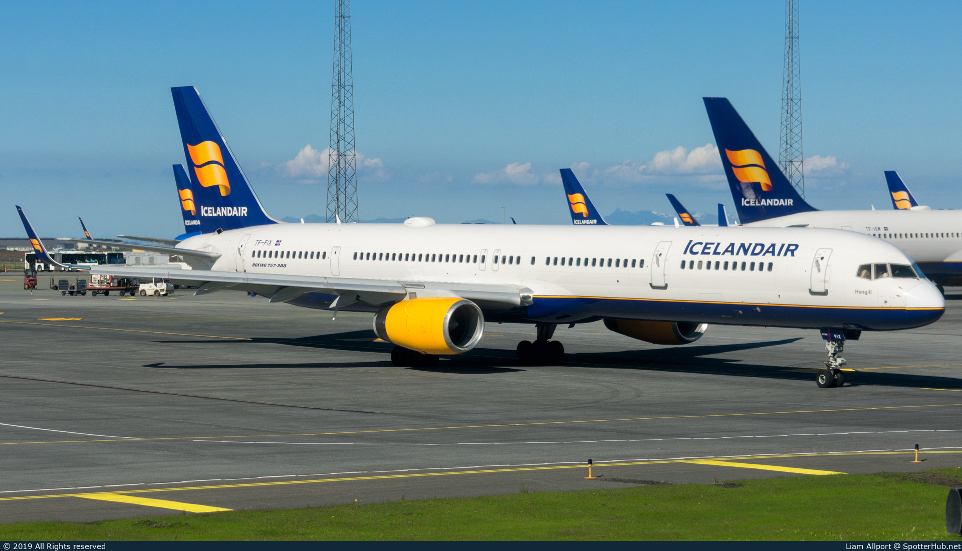 Photo of TF-FIX - Boeing 757-308 operated by Icelandair