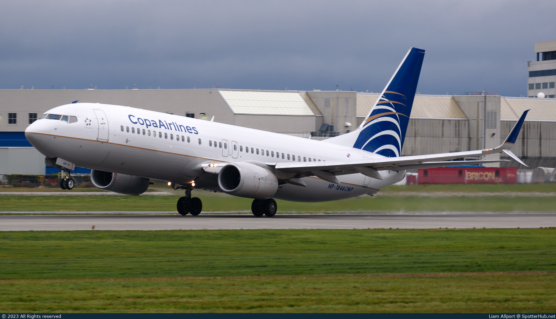 Photo of HP-1846CMP - Boeing 737-8V3 operated by Copa Airlines