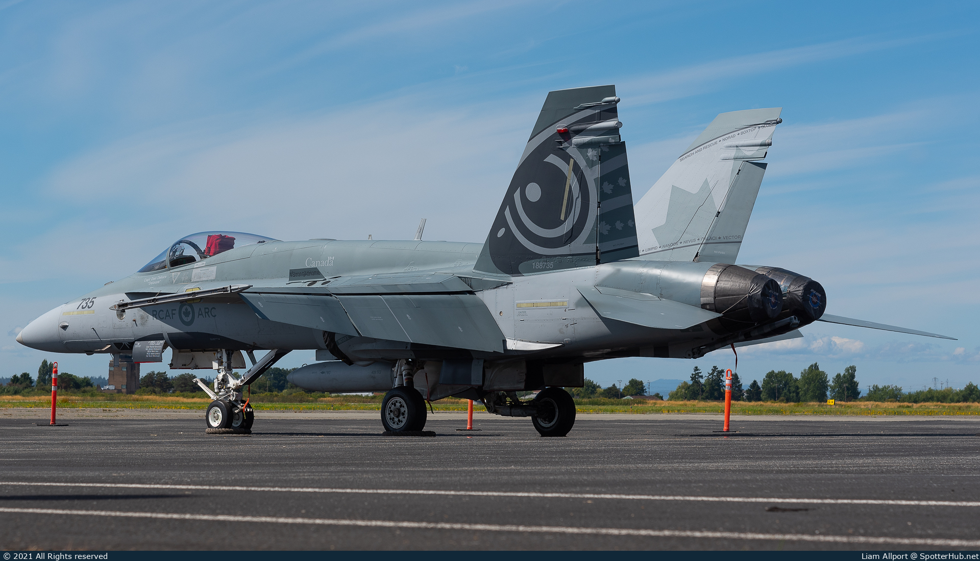 Photo of 188735 - McDonnell Douglas CF-188A Hornet at Boundary Bay