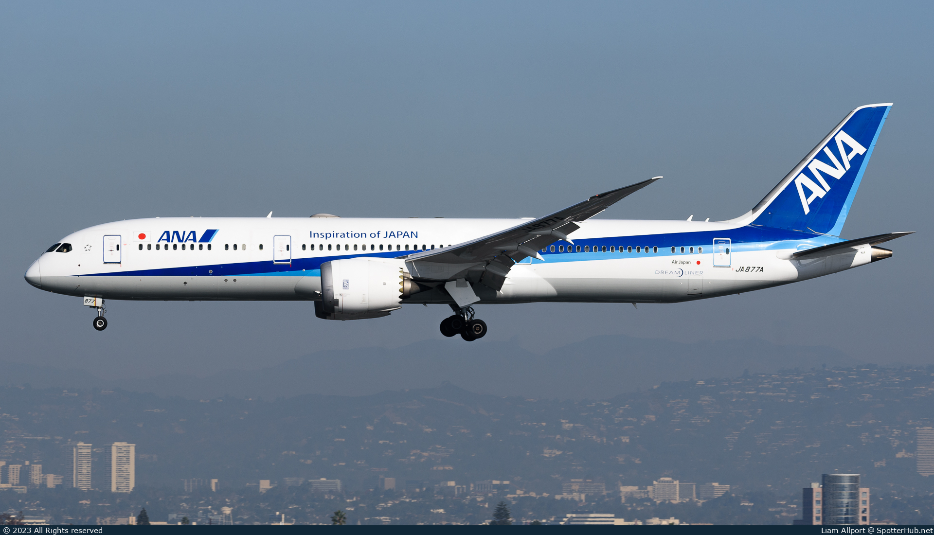 Photo of JA877A - Boeing 787-9 Dreamliner operated by ANA All Nippon Airways (opb Air Japan)
