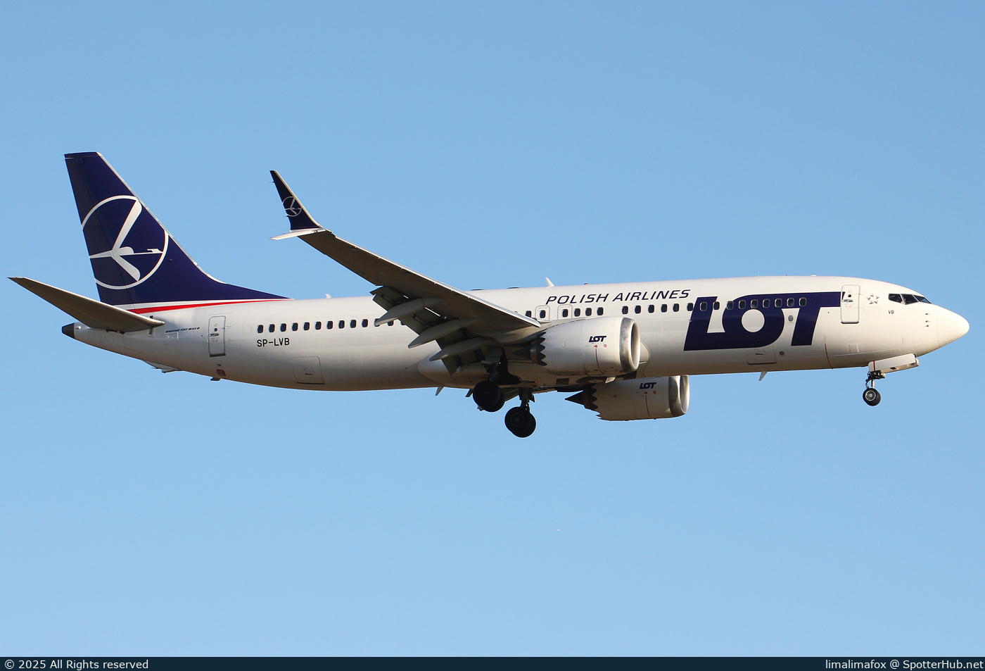 Photo of SP-LVB - Boeing 737 MAX 8 operated by LOT Polish Airlines