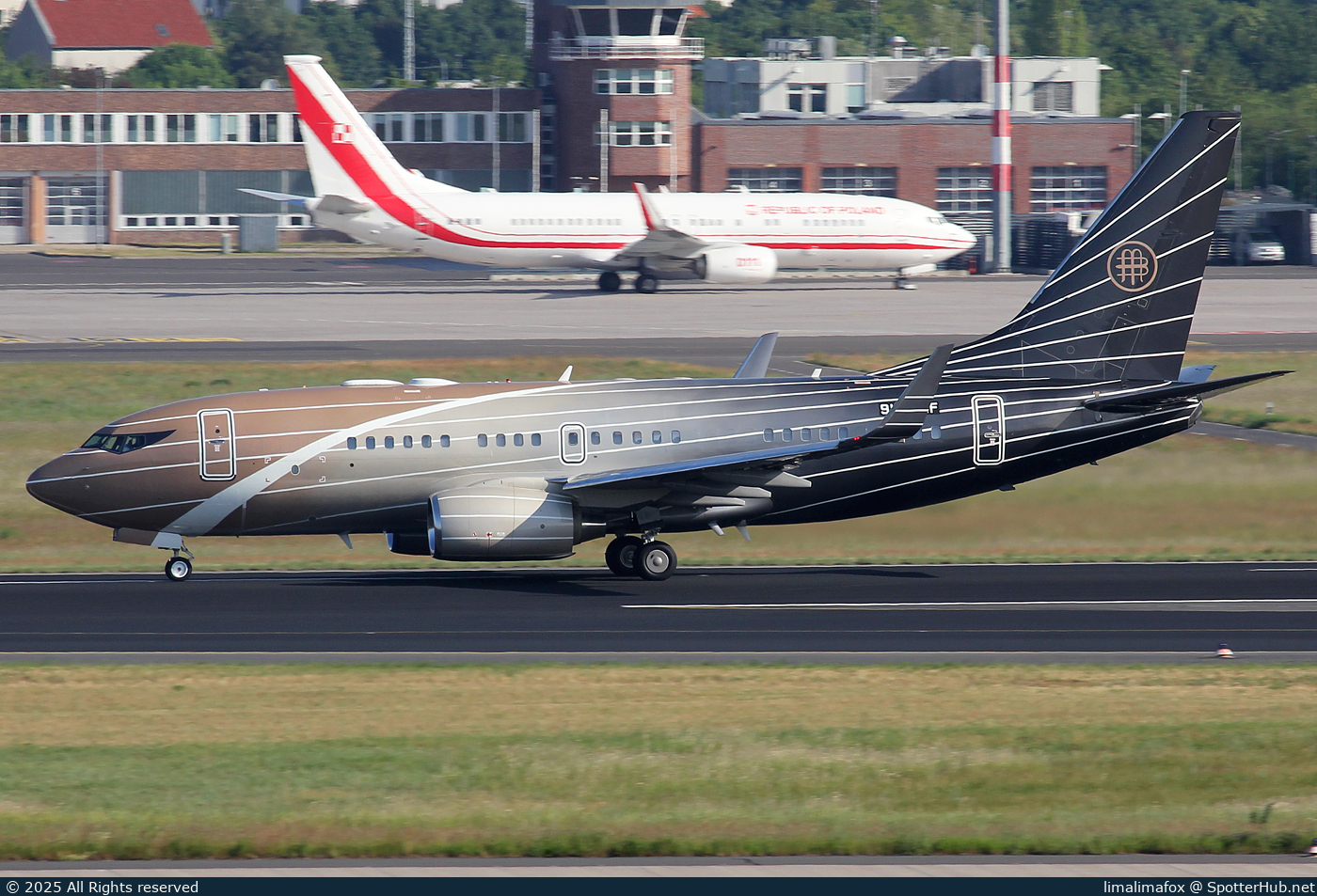 Photo of 9H-ELF - Boeing 737-7BC(BBJ) operated by AirX Charter