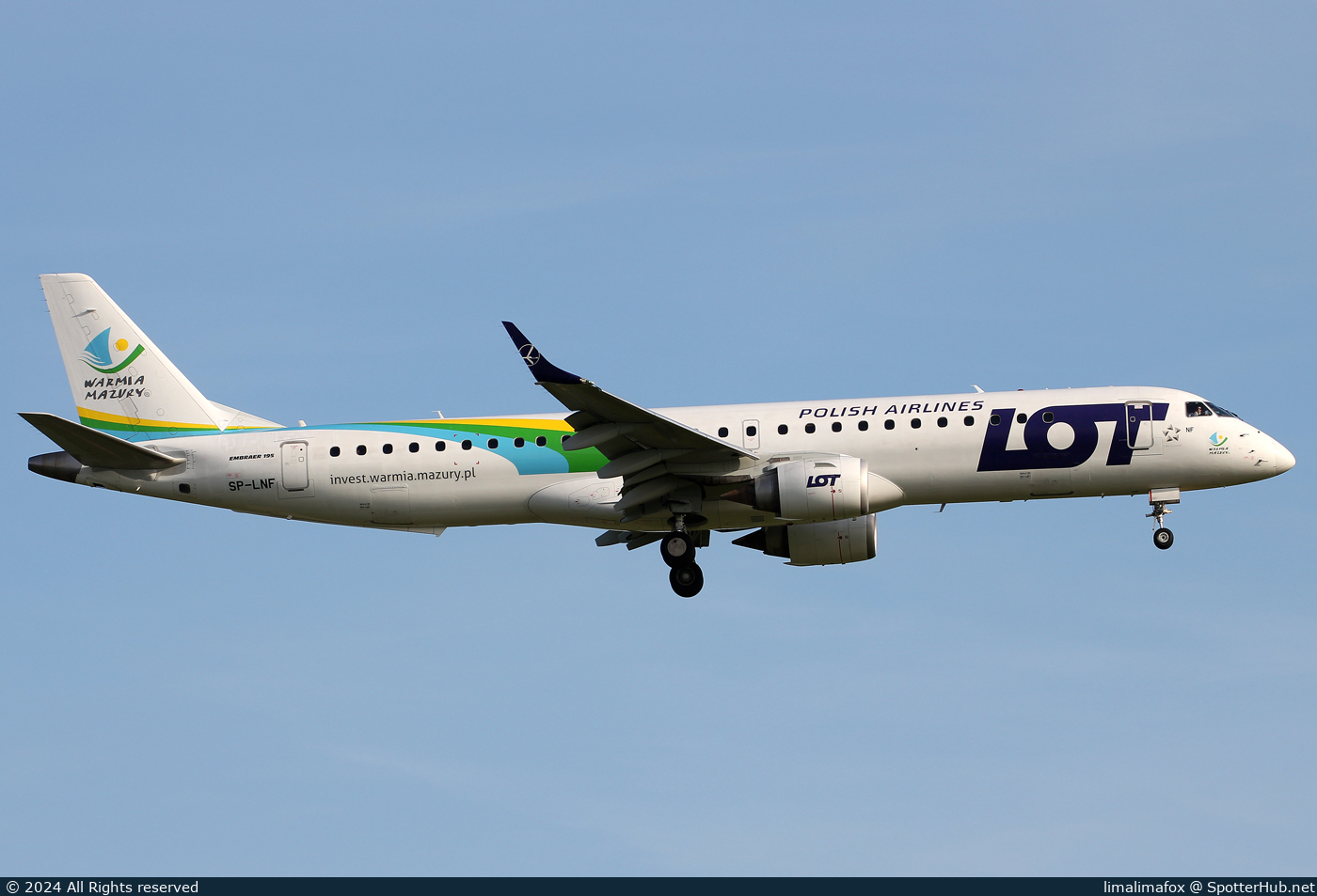 Photo of SP-LNF - Embraer ERJ-195LR operated by LOT Polish Airlines