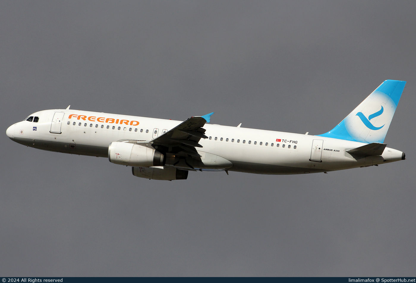Photo of TC-FHG - Airbus A320-232 operated by Freebird Airlines