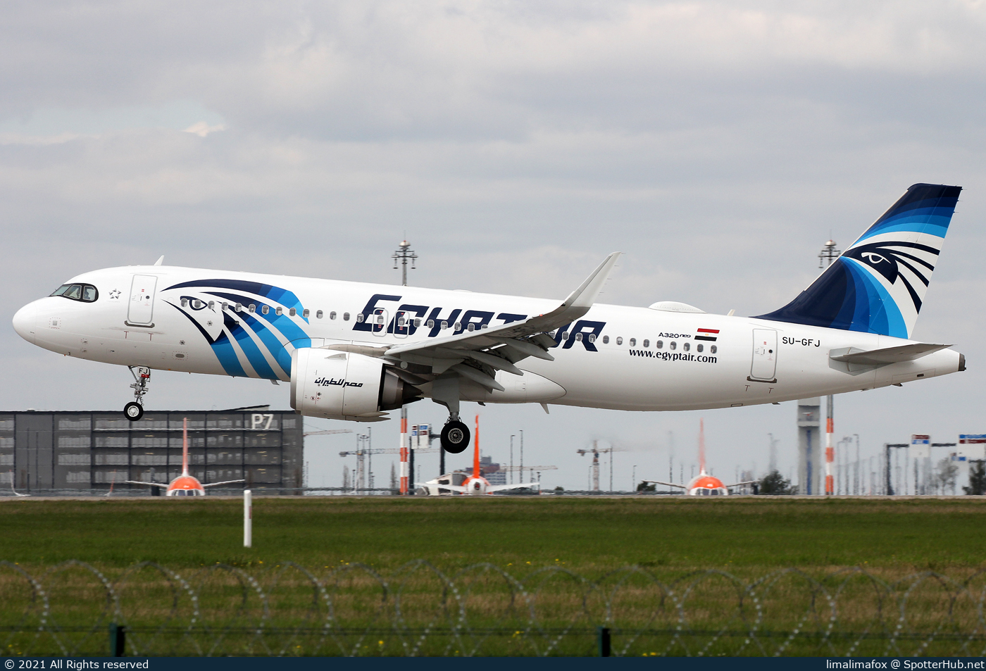 Photo of SU-GFJ - Airbus A320-251N operated by Egyptair