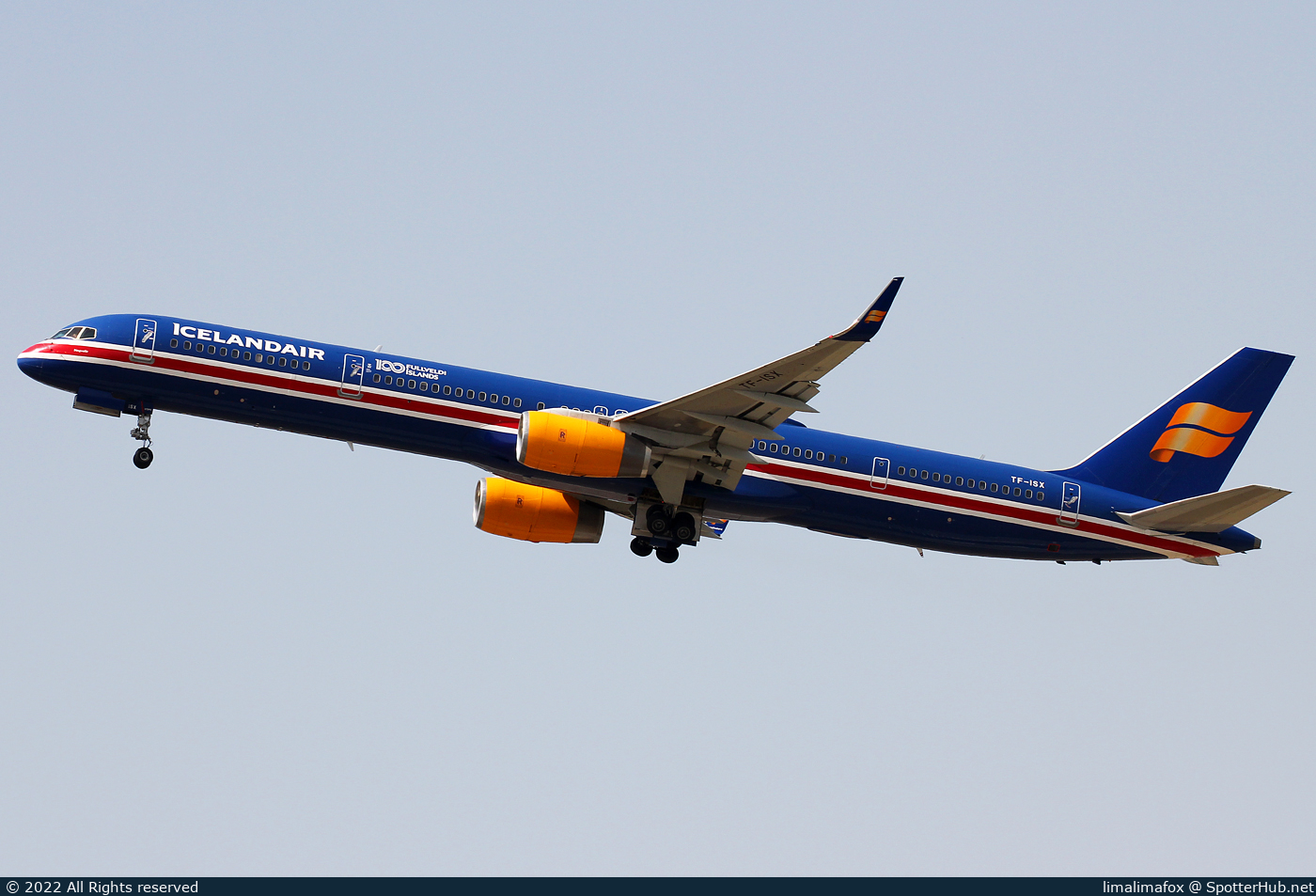 Photo of TF-ISX - Boeing 757-3E7 operated by Icelandair
