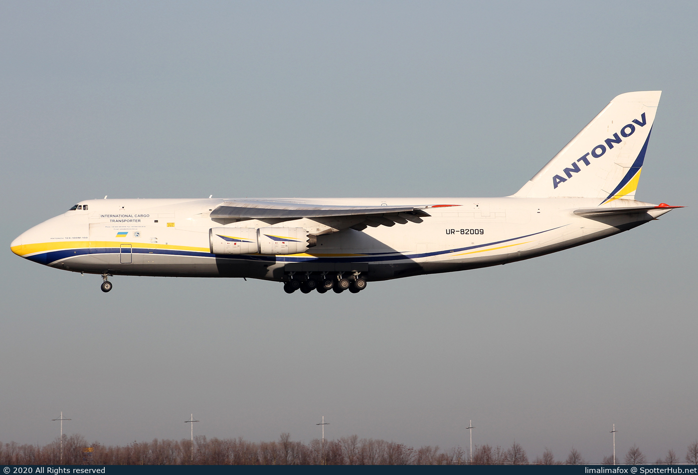 Photo of UR-82009 - Antonov An-124-100M-150 Ruslan operated by Antonov Airlines