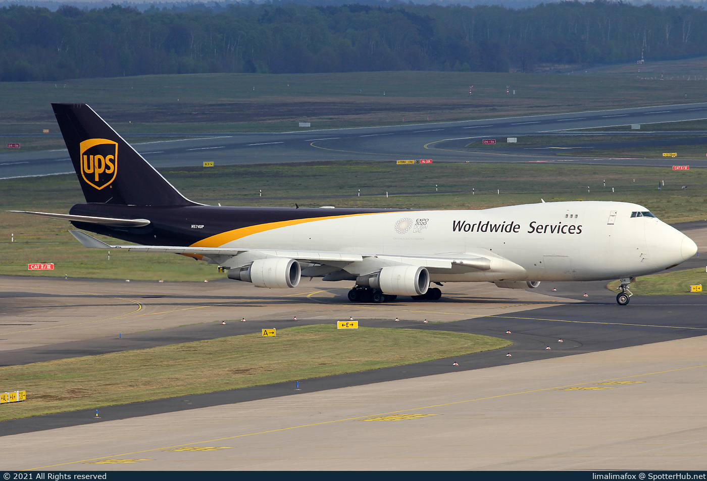 Photo of N574UP - Boeing 747-44AF operated by UPS United Parcel Service