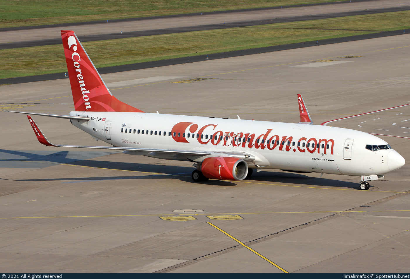 Photo of TC-TJP - Boeing 737-8BK operated by Corendon Airlines