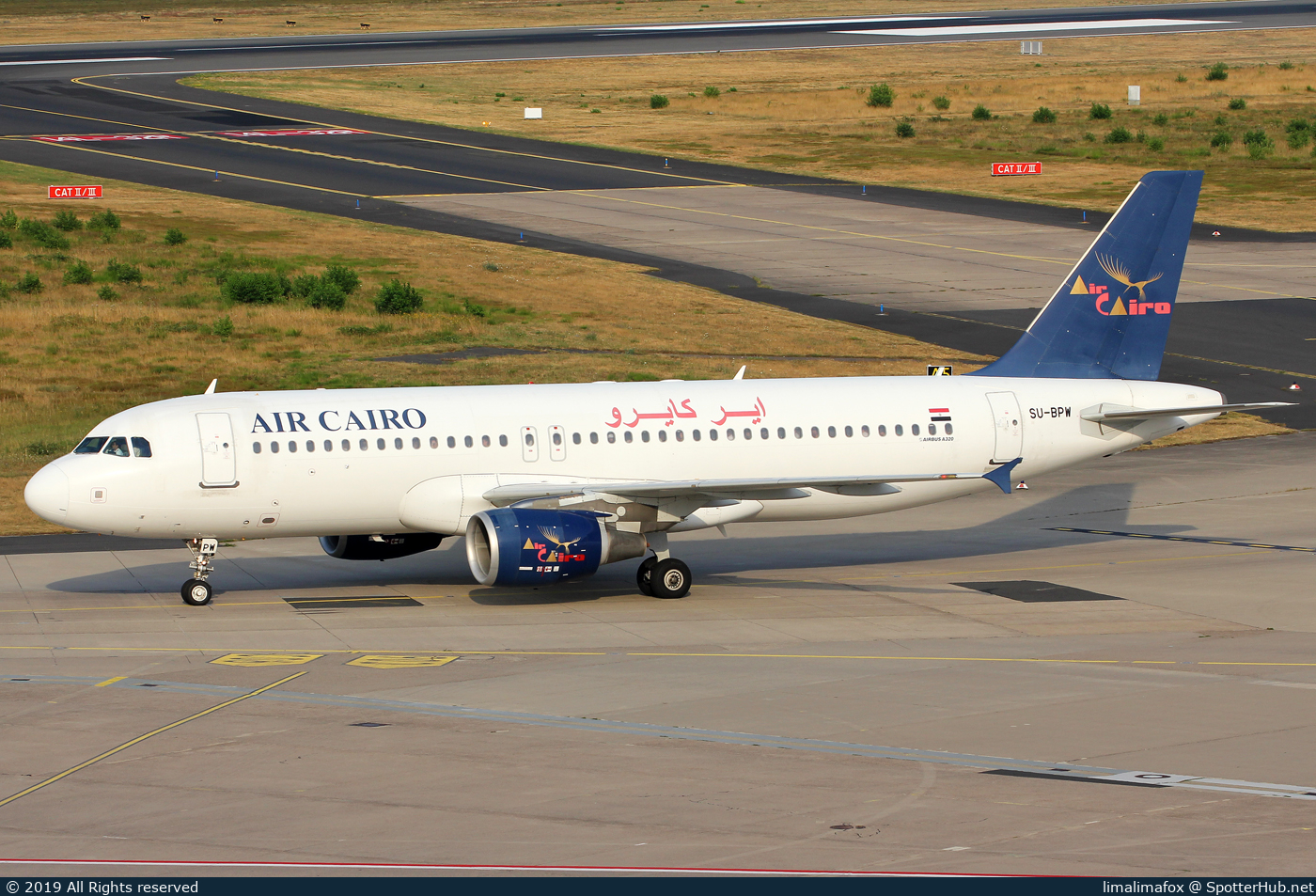 Photo of SU-BPW - Airbus A320-214 operated by Air Cairo