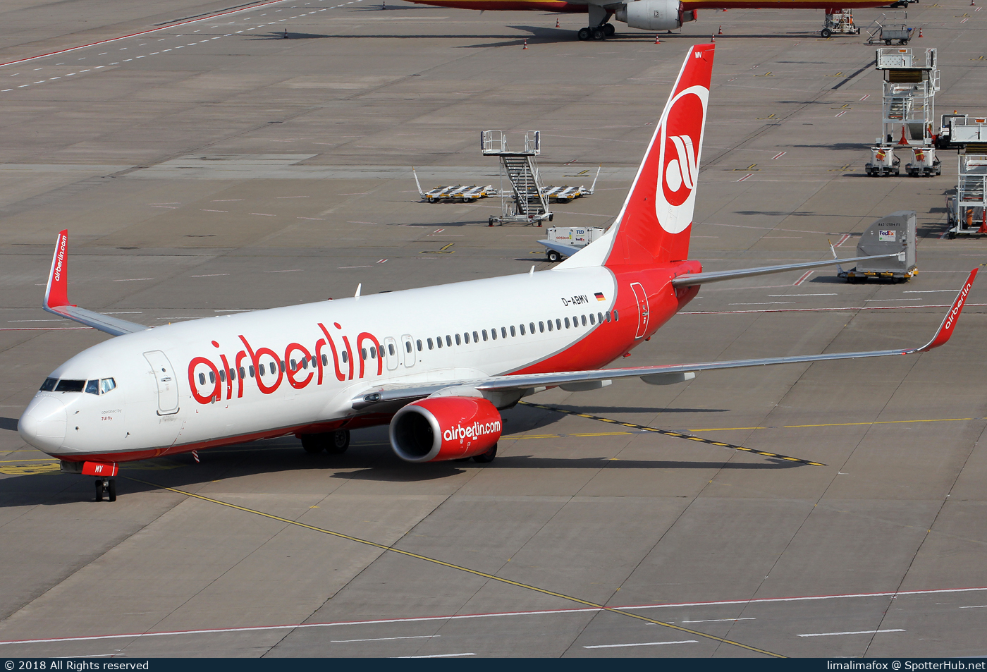 Photo of D-ABMV - Boeing 737-86J operated by Air Berlin