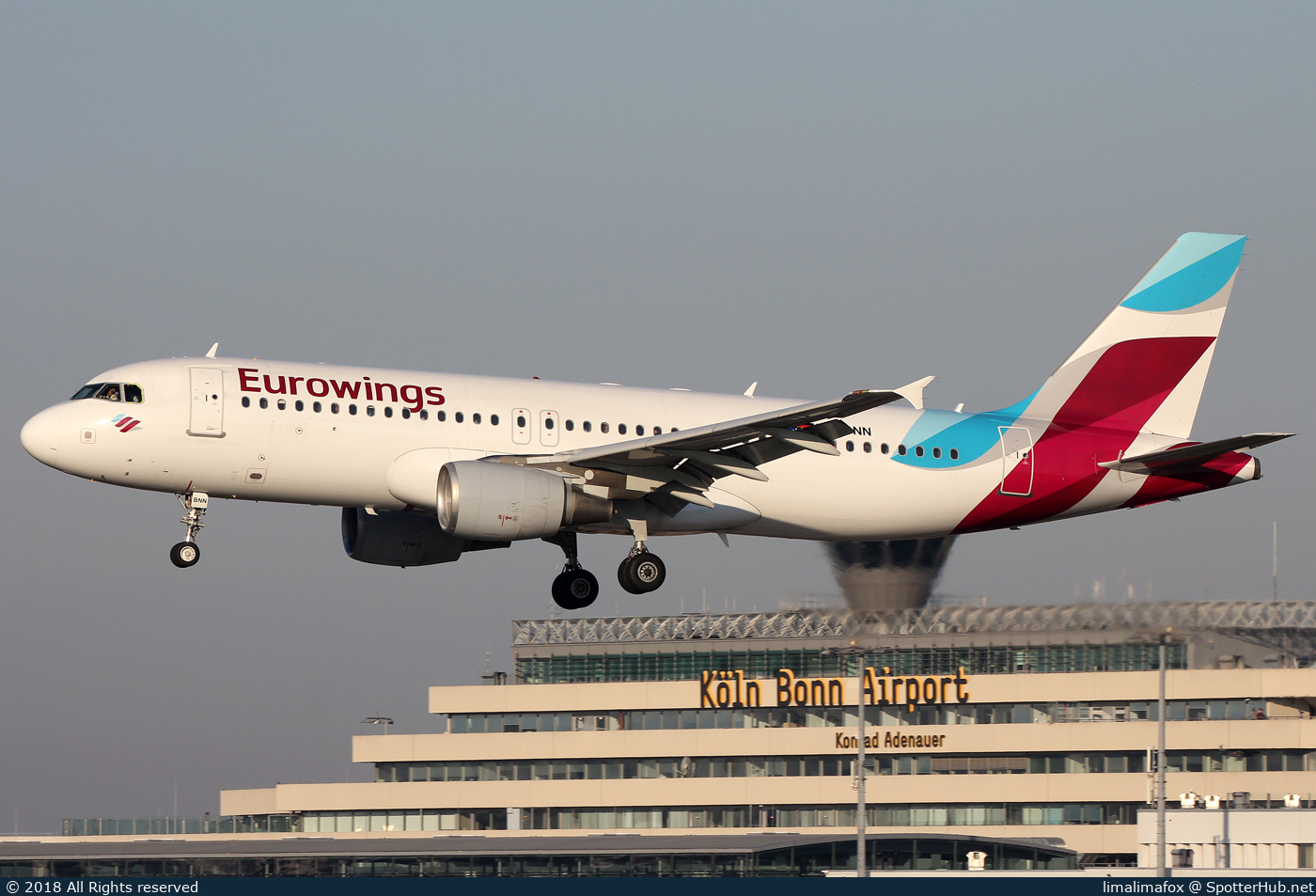 Photo of D-ABNN - Airbus A320-214 operated by Eurowings