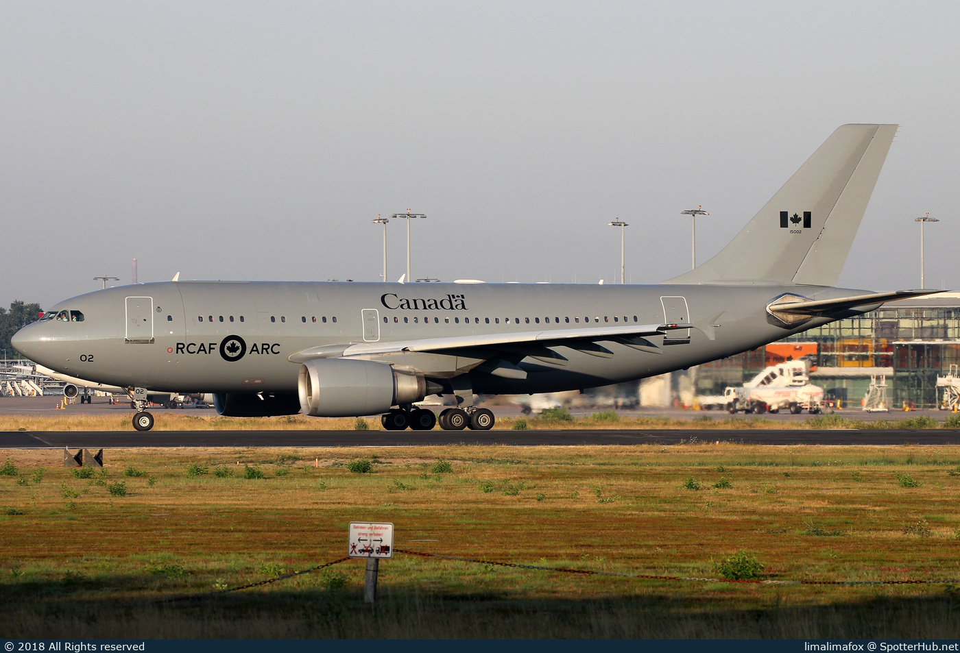 Photo of 15002 - Airbus CC-150 Polaris operated by Royal Canadian Air Force