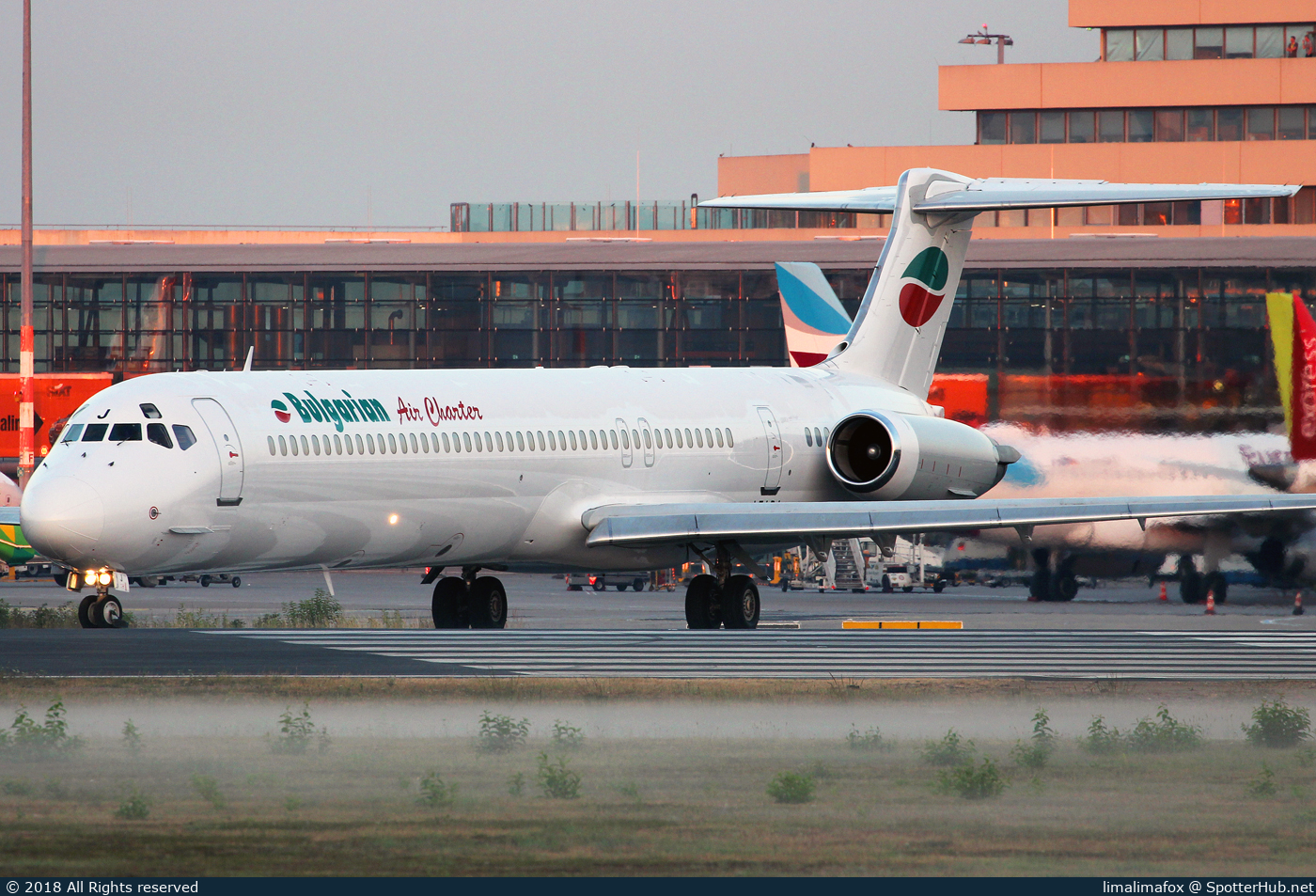 Photo of LZ-LDJ - McDonnell Douglas MD-82 operated by Bulgarian Air Charter