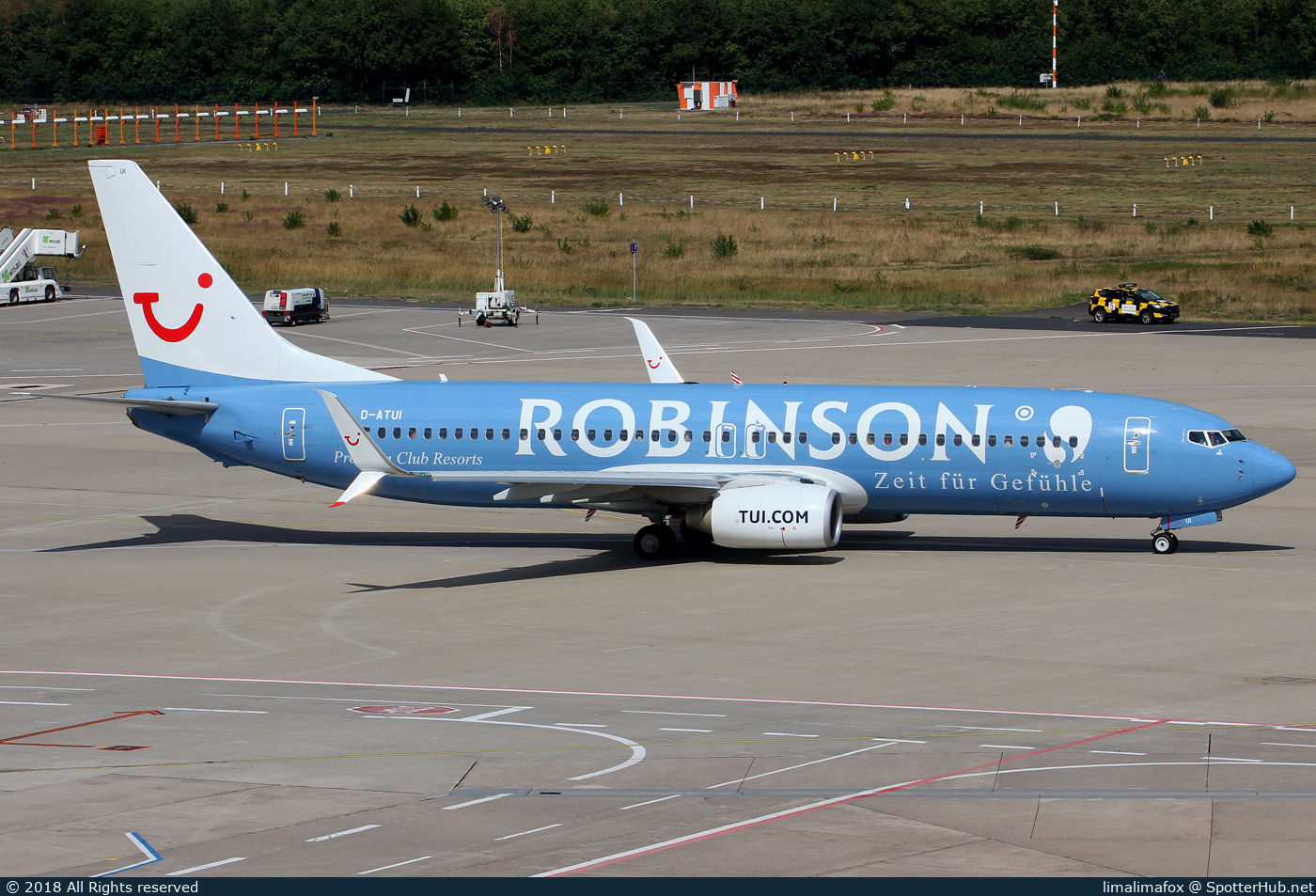 Photo of D-ATUI - Boeing 737-8K5 operated by TUIfly