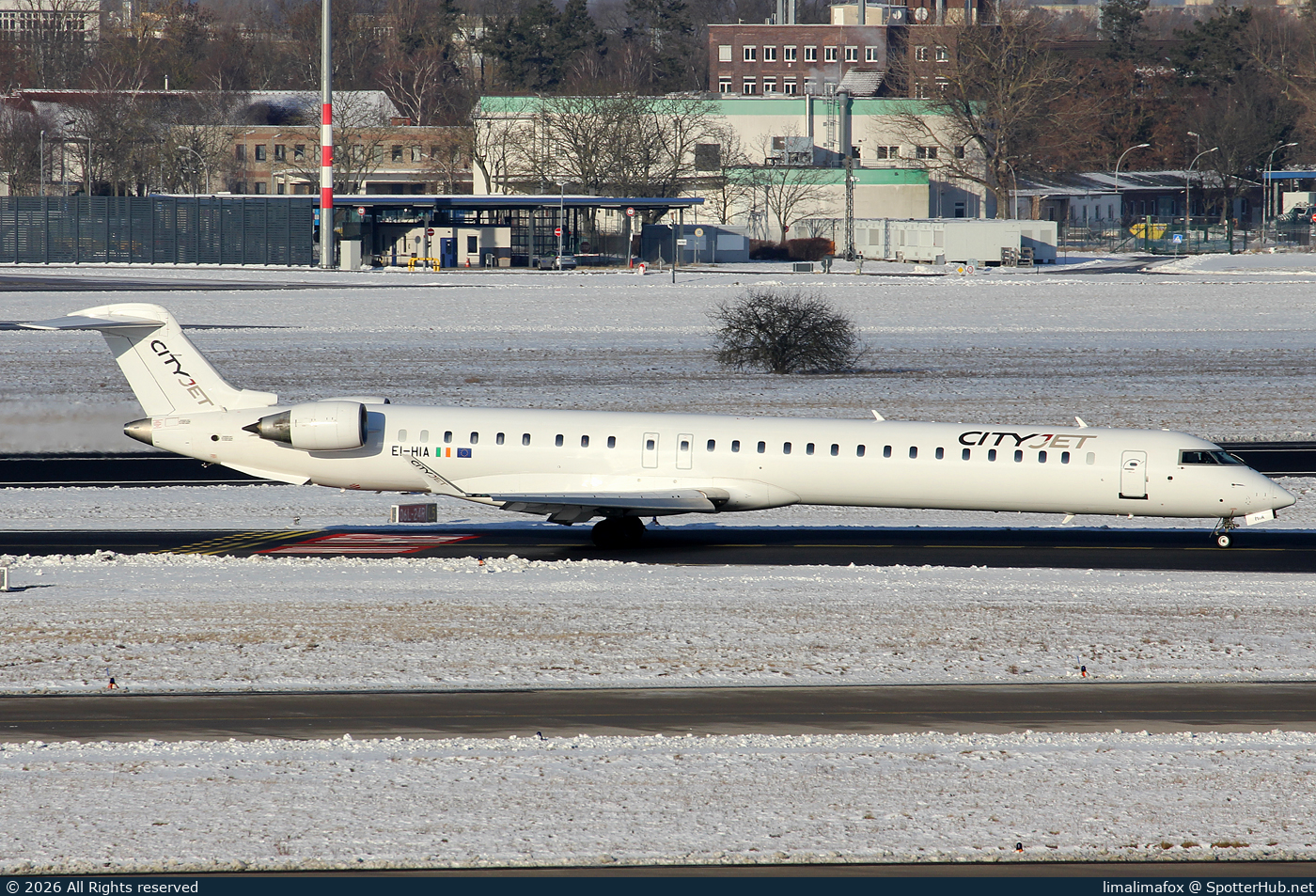 Photo of EI-HIA - Bombardier CRJ-1000EL operated by CityJet